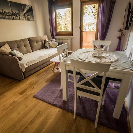 Apartmani F&A ซลาตีบอร์ ภายนอก รูปภาพ