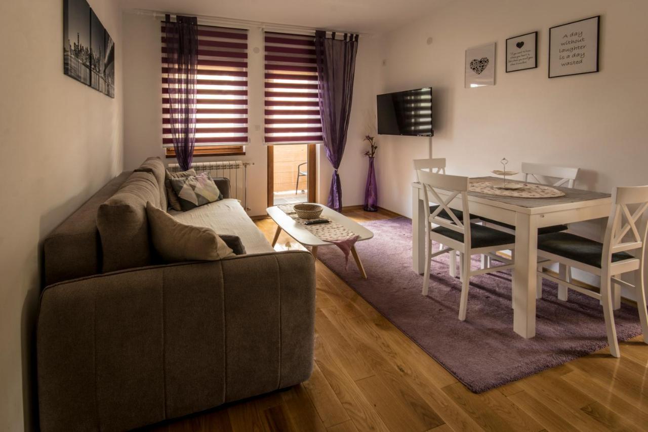 Apartmani F&A ซลาตีบอร์ ภายนอก รูปภาพ